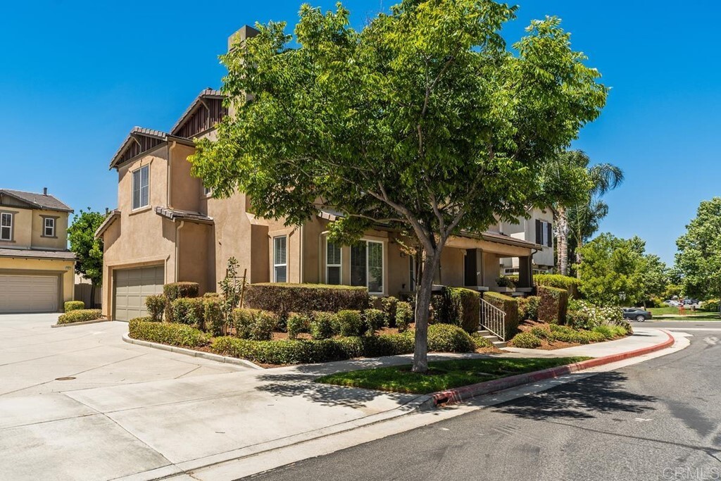 Property Photo:  31864 Green Oak Way  CA 92592 