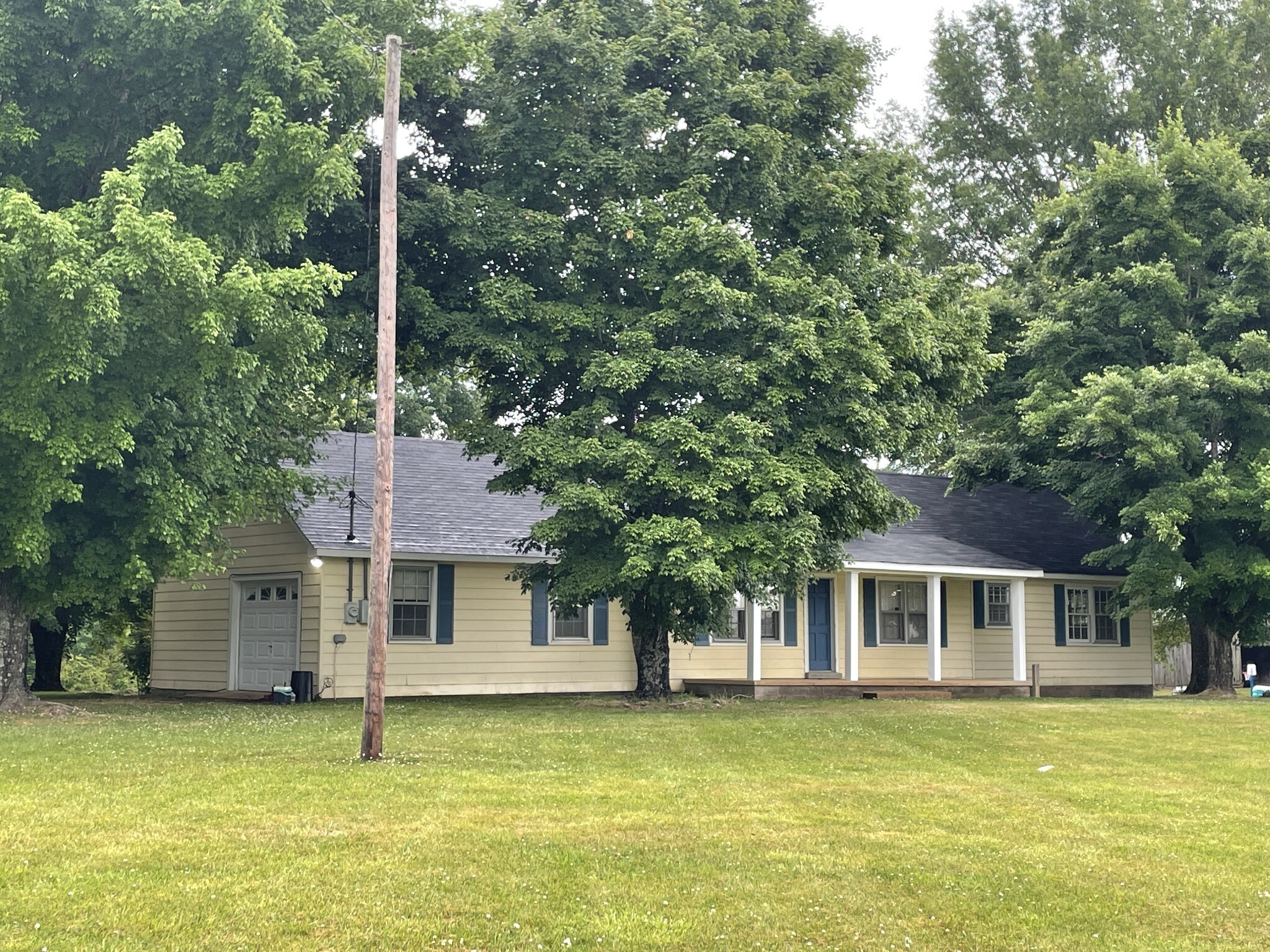 Property Photo:  828 Rabbit Trail Rd  TN 38457 