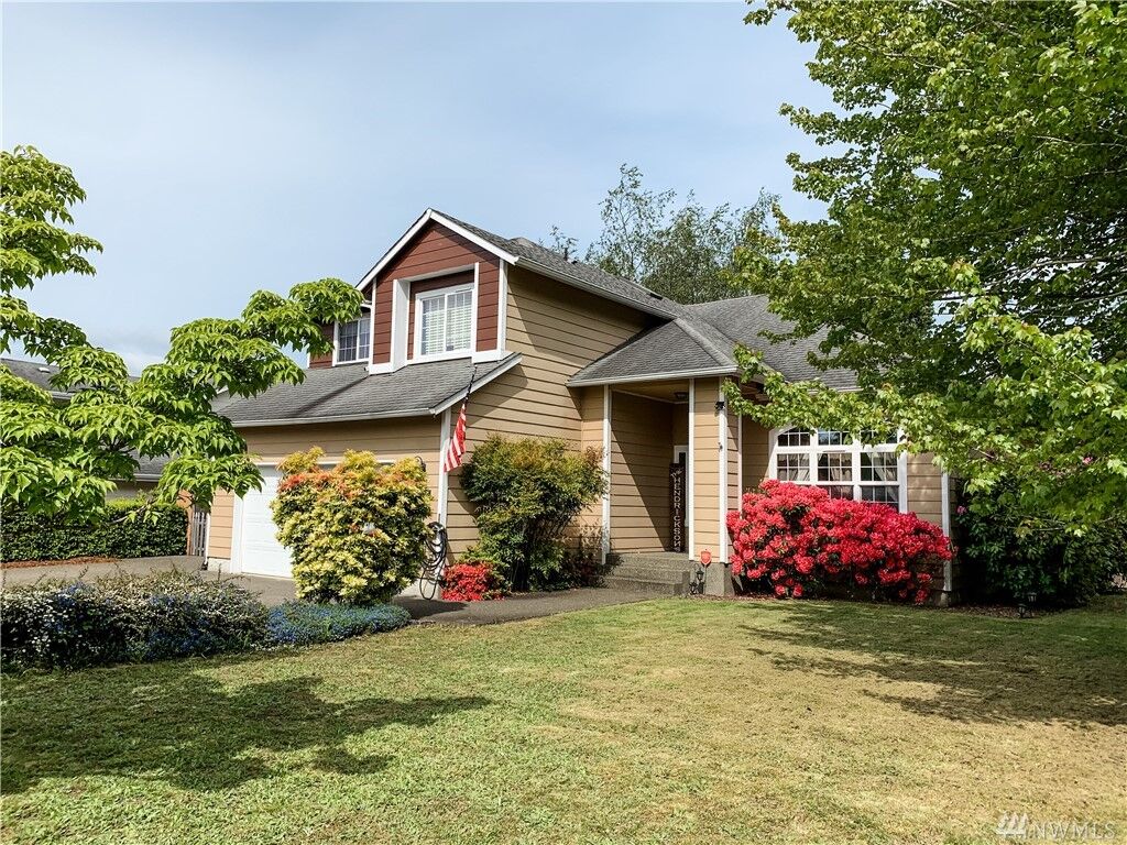 House for sale in Cosmopolis 1135 Paisley Wy, Cosmopolis, WA 98537