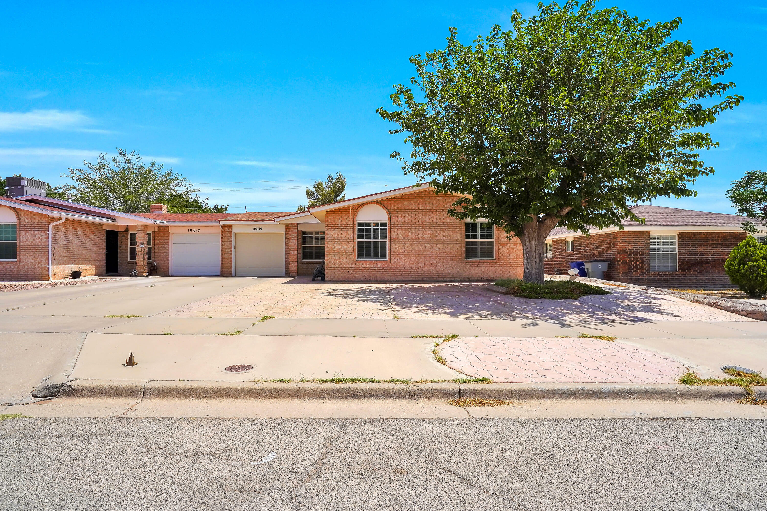 10619 Kinross Avenue  El Paso TX 79935 photo