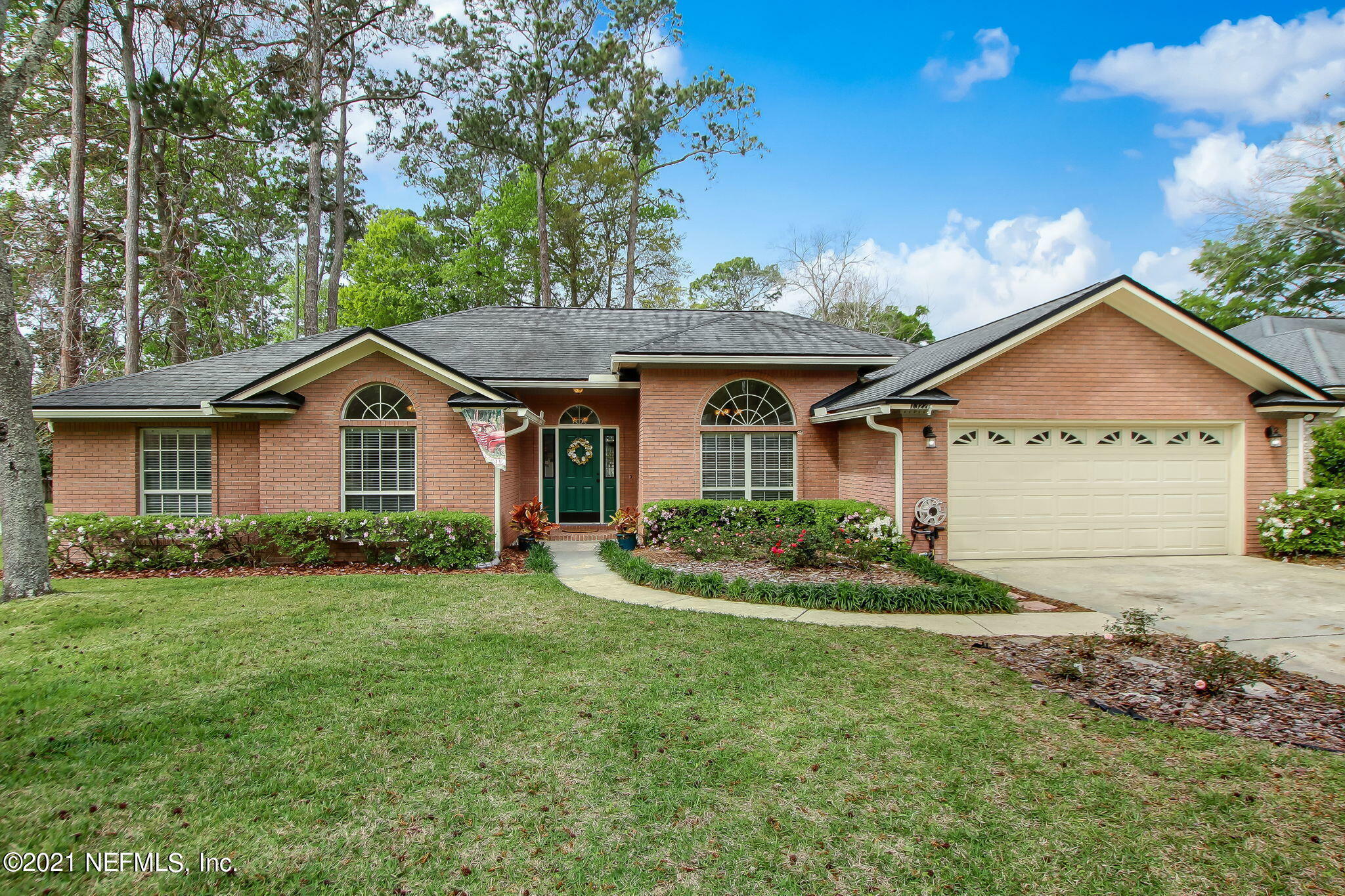 Property Photo:  1322 Gately Court  FL 32225 