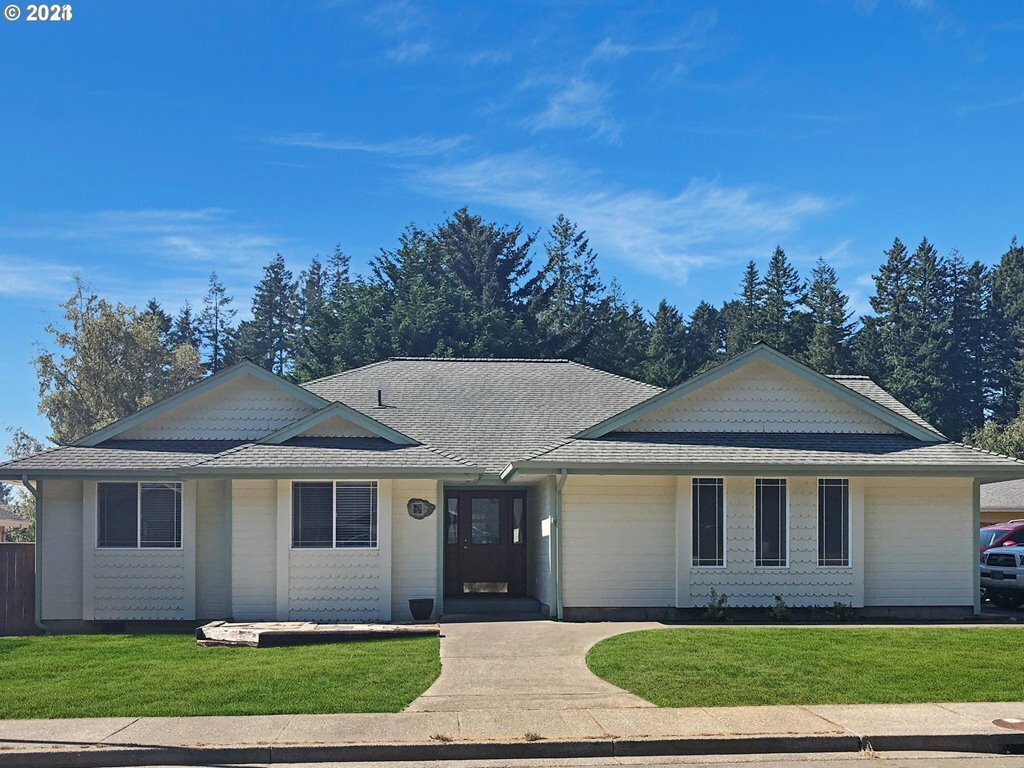 872 Jodee Ln  Brookings OR 97415 photo
