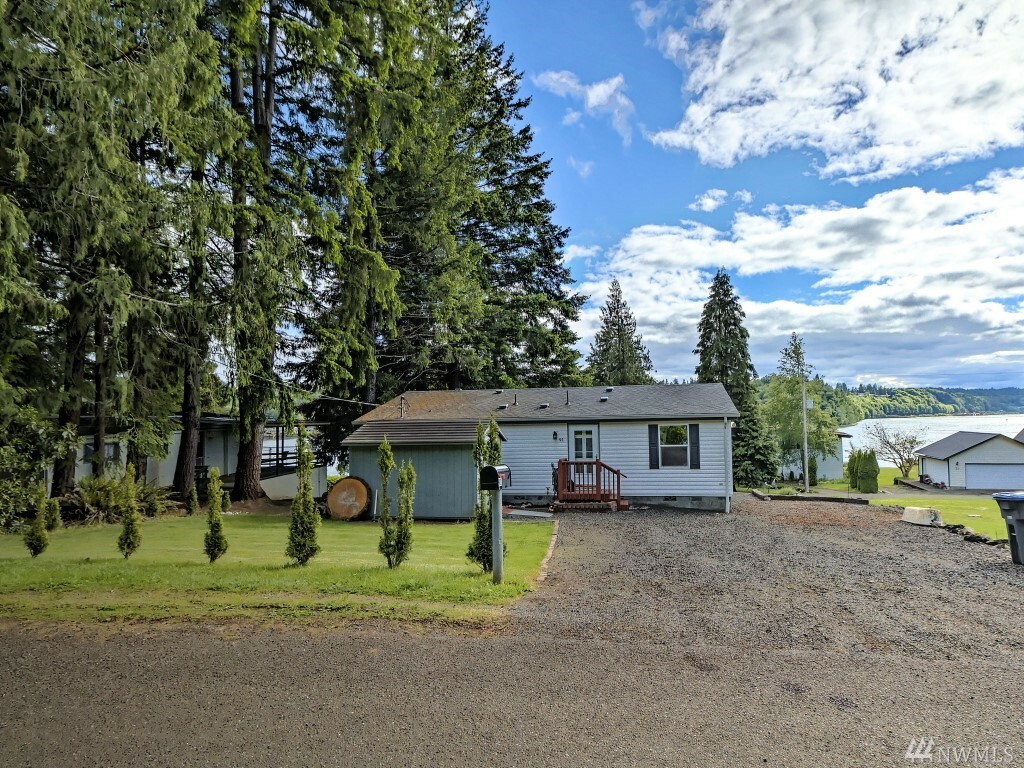 Property Photo:  91 E Midway Lane  WA 98584 