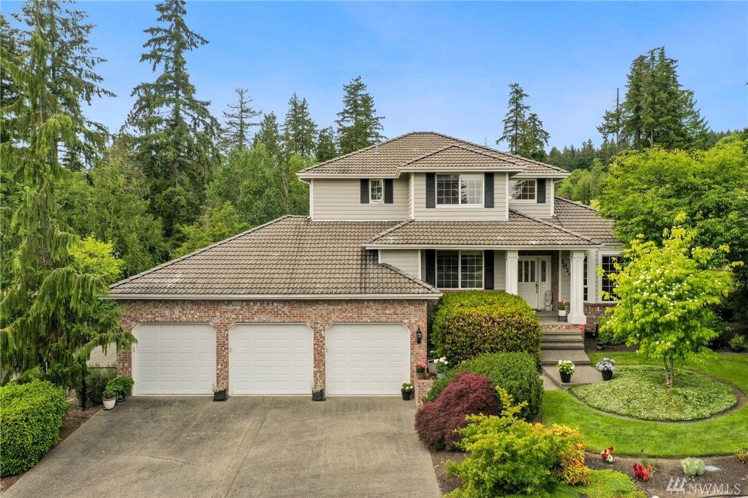 Property Photo: 10240 SE 304th Place WA 98092