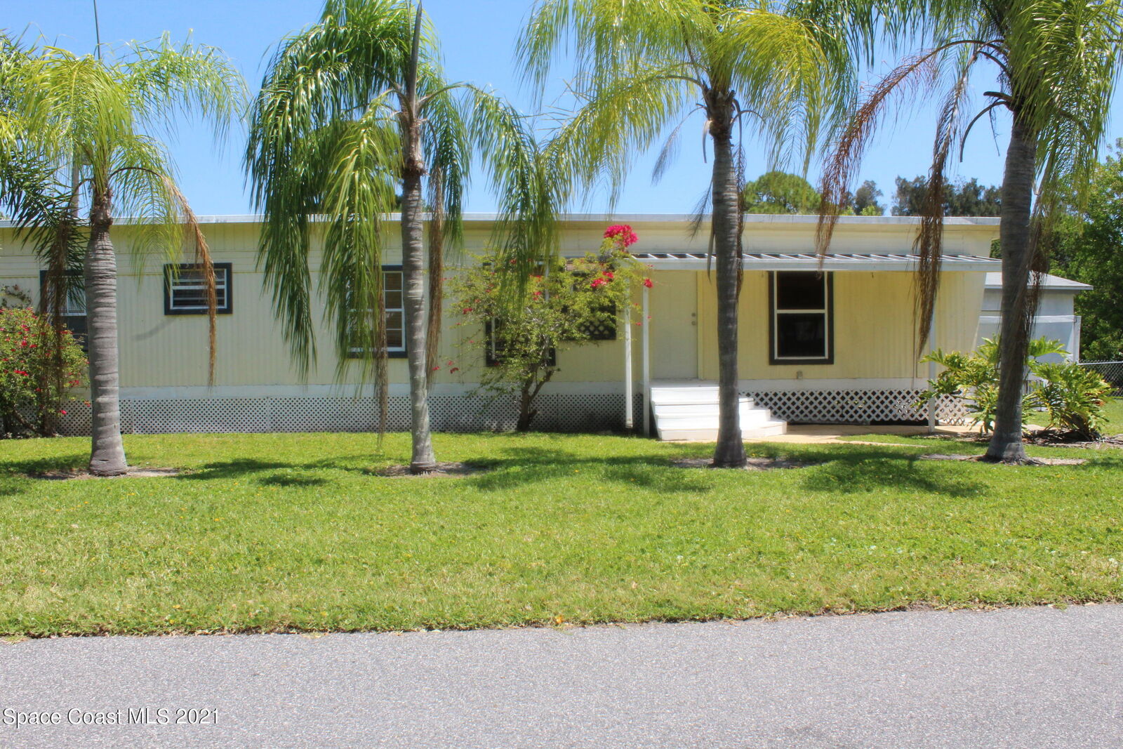 Property Photo:  1970 Missileview Avenue  FL 32952 