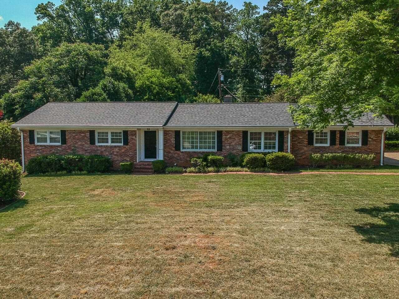 Property Photo:  105 Henson  SC 29307 