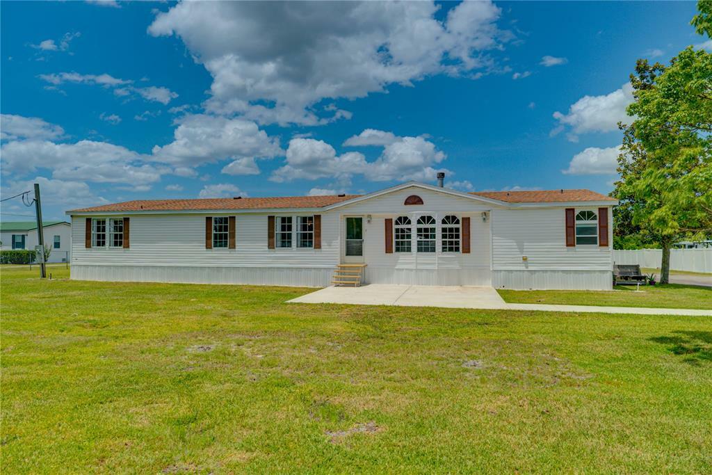 Property Photo:  2914 Clay Turner Road  FL 33566 