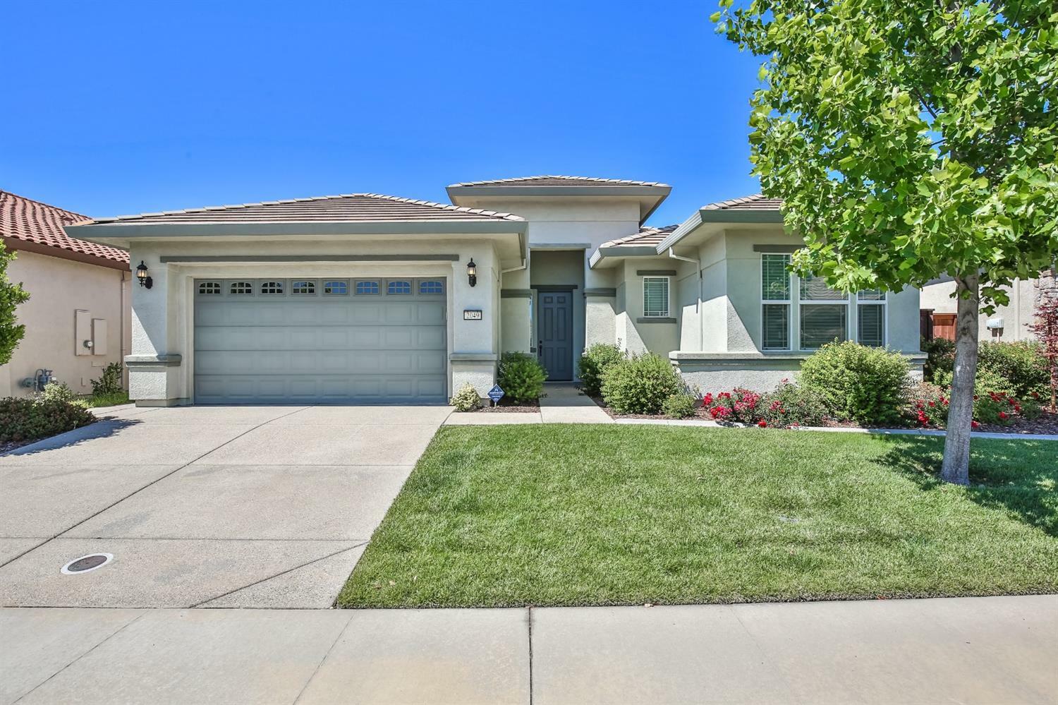 Property Photo:  2049 Abby Gate Drive  CA 95747 