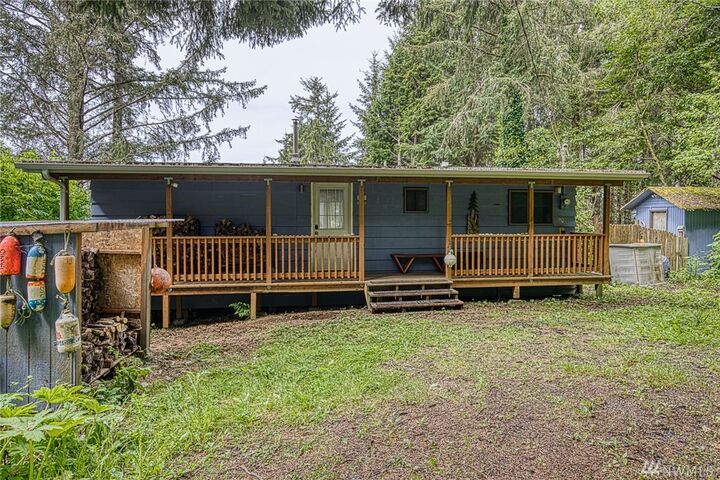 Property Photo:  20 Ocean View Lane  WA 98535 