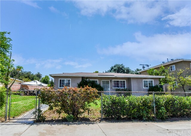 Property Photo:  958 S Garey Avenue  CA 91766 