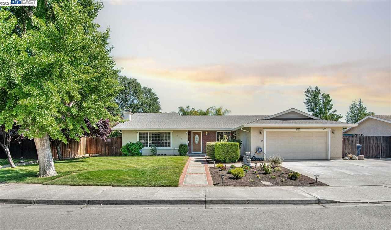 Property Photo:  757 Orion Way  CA 94550 