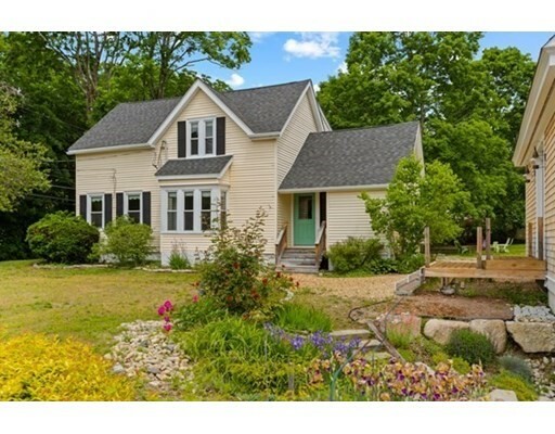 Property Photo: 166 Jewell St MA 02048