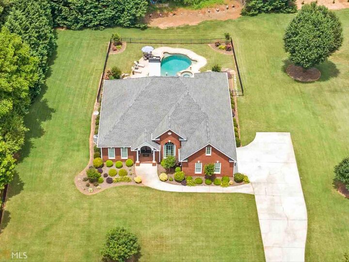 806 Moon Place Rd  Lawrenceville GA 30044 photo