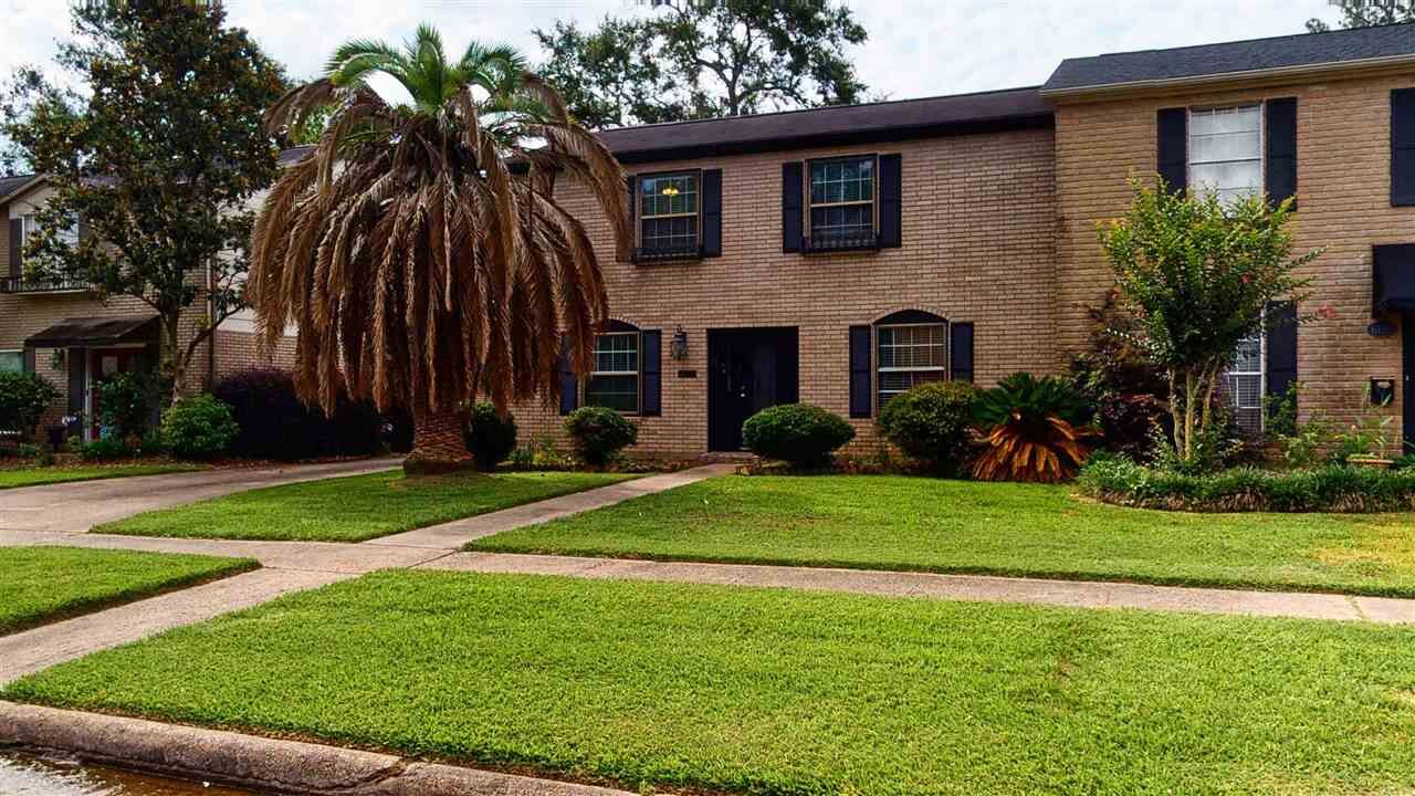Property Photo:  6115 Afton  TX 77706 