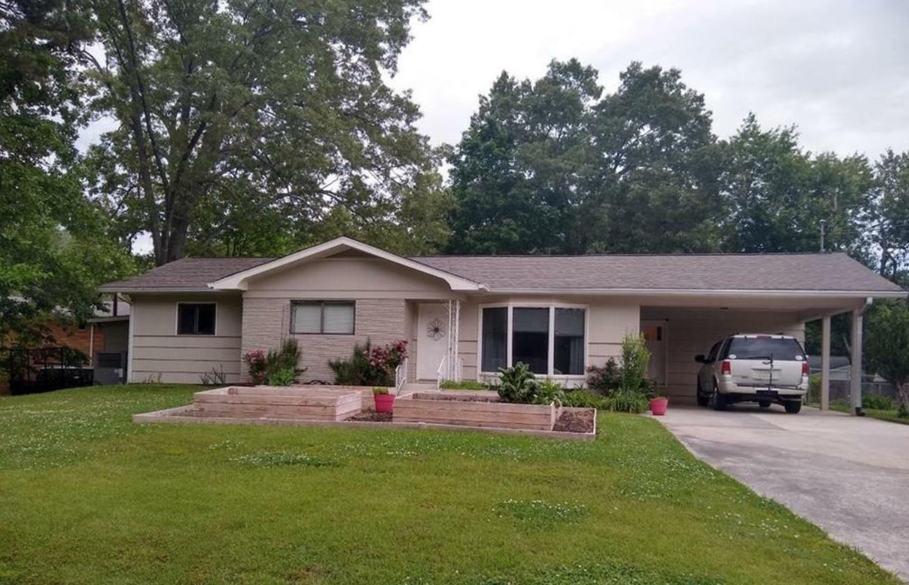 Property Photo:  1220 NW 17th Street Street  TN 37311 