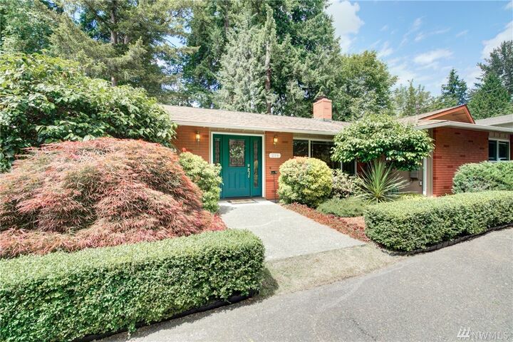 219 131st Place NE  Bellevue WA 98005 photo