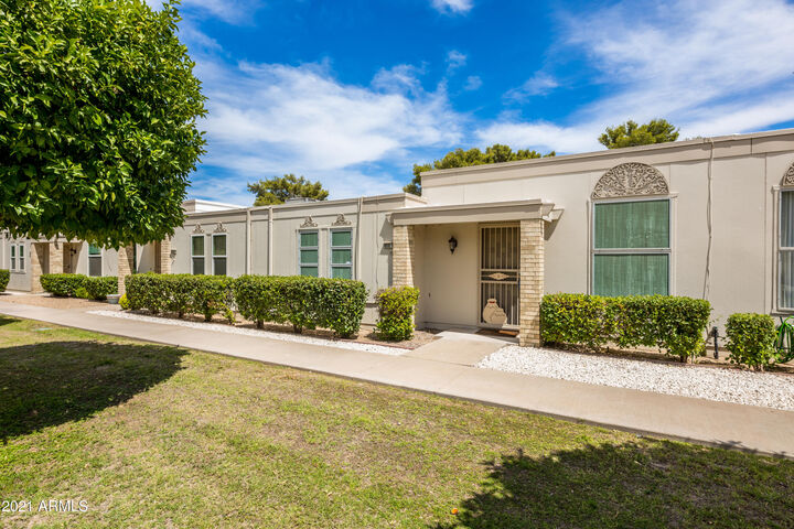 Property Photo: 10050 W Royal Oak Road B AZ 85351