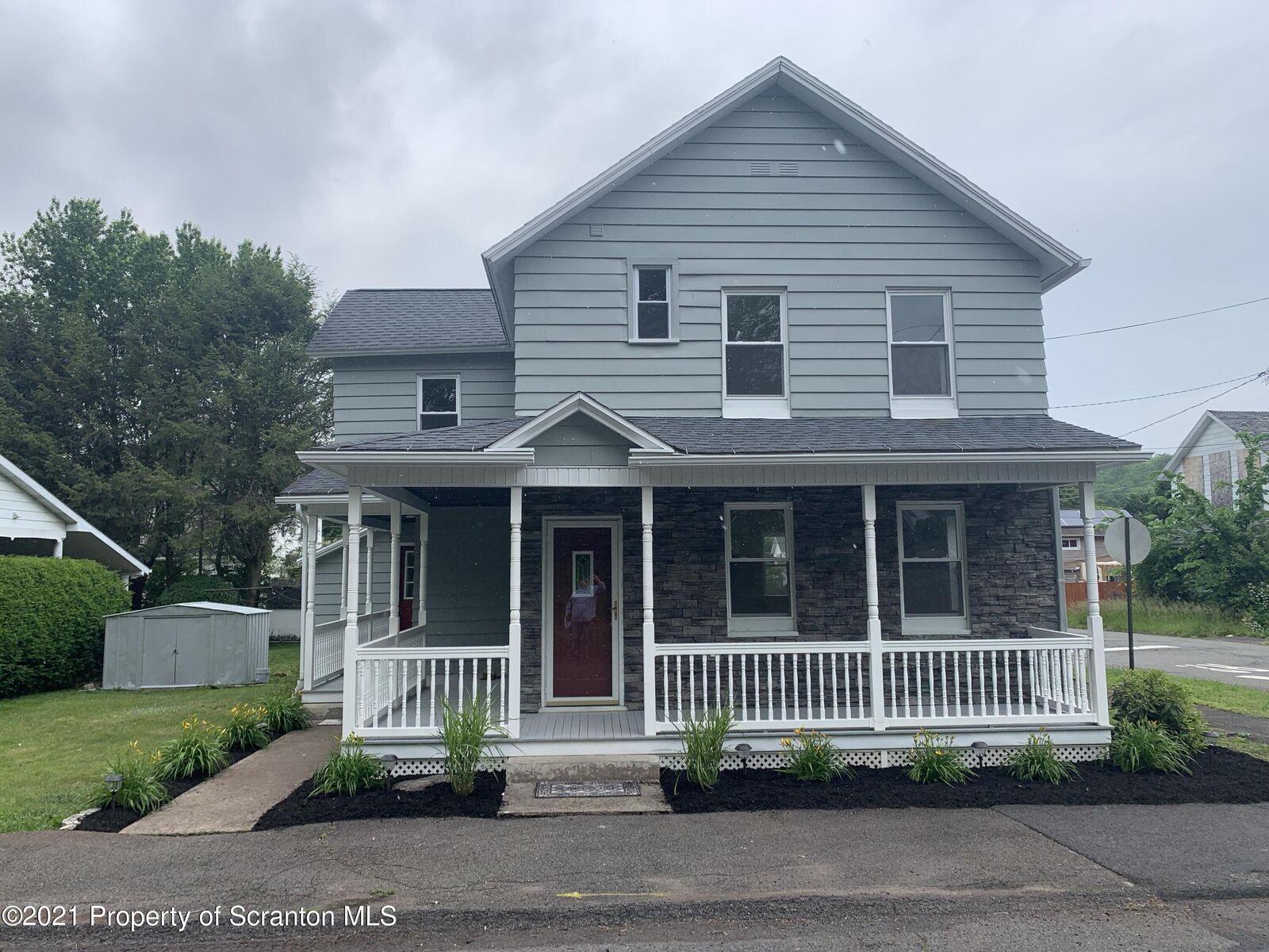 Property Photo:  124 Cherry Street  PA 18403 