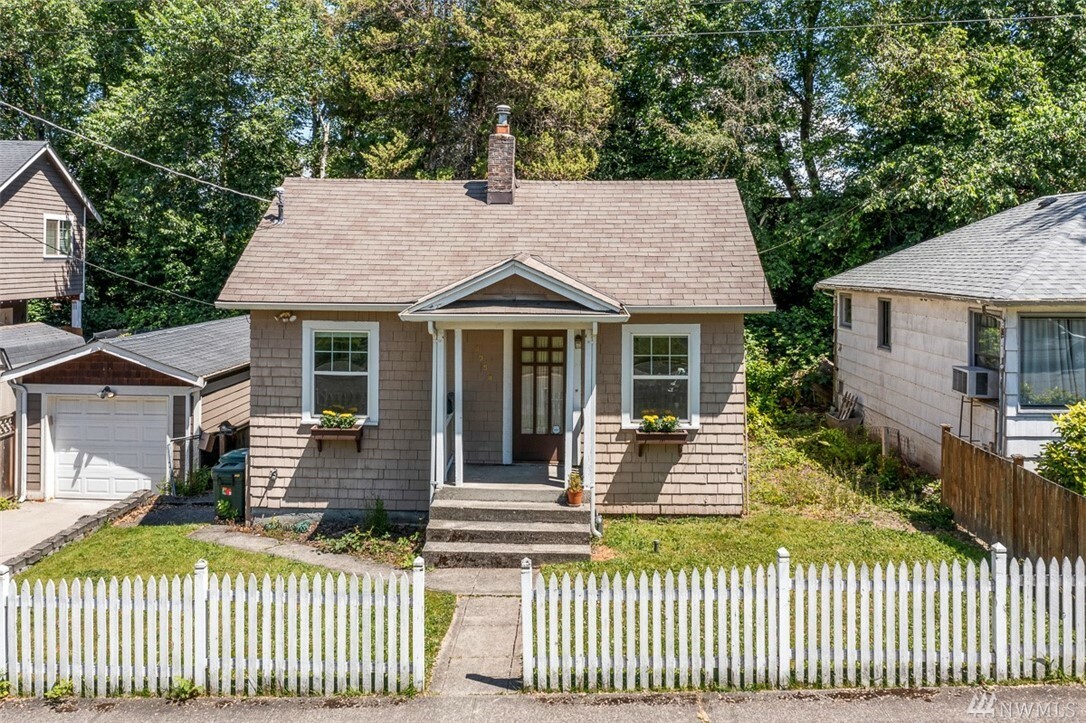 Property Photo: 6058 6th Ave NE WA 98115