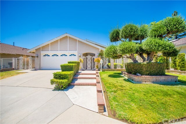 Property Photo:  5911 Lynnbrook  CA 92886 