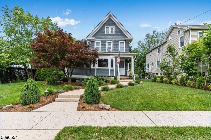 Property Photo:  22 Pennsylvania Avenue  NJ 08822 