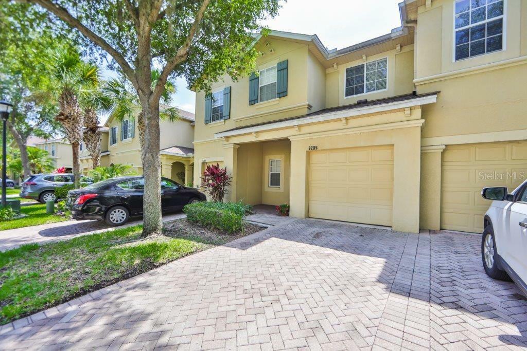 Property Photo:  9205 Stone River Place  FL 33578 