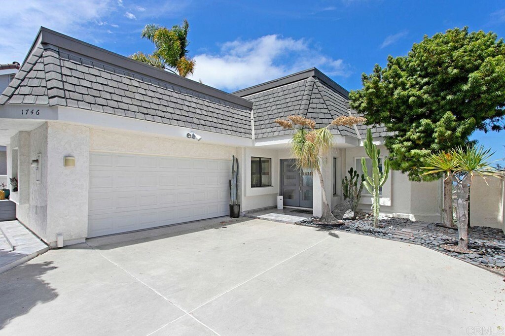 Property Photo: 1746 Burgundy Road CA 92024