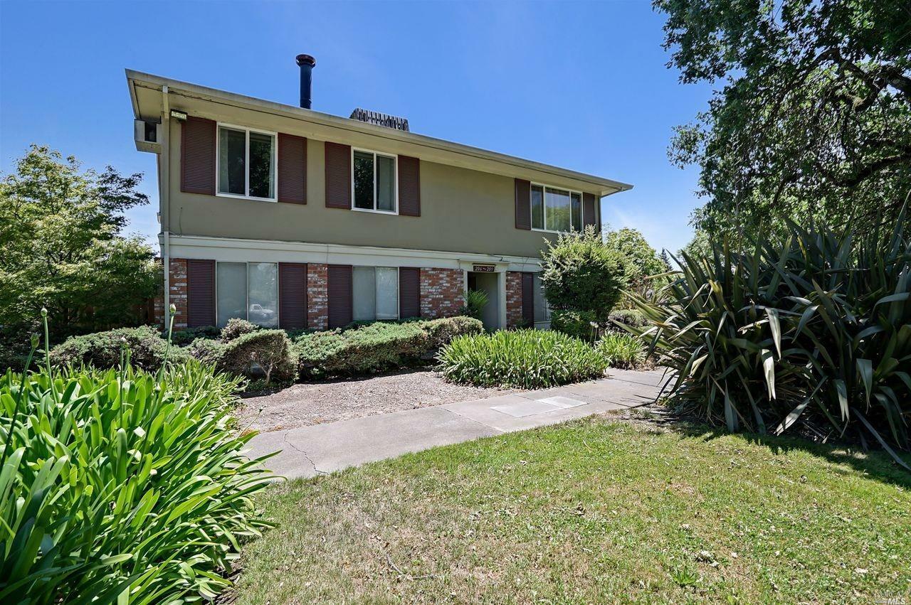Property Photo: 300 Stony Point Road 206 CA 95401