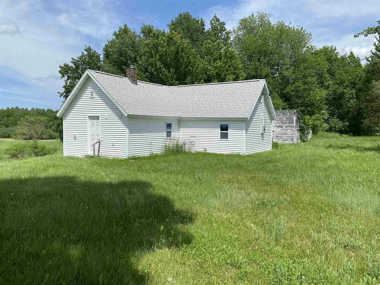 Property Photo:  4906 Hayes Lane  WI 54489 