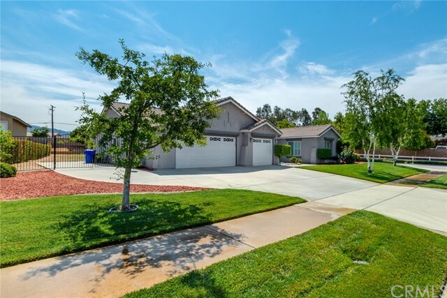 Property Photo:  12941 Rhonda Fleming Court  CA 92399 