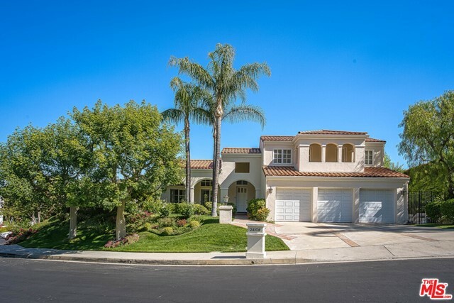 Property Photo:  24108 Park Riviera  CA 91302 