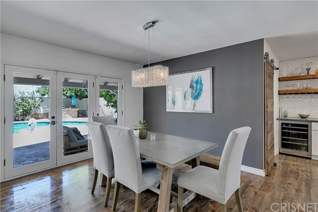 Property Photo:  23861 Califa Street  CA 91367 