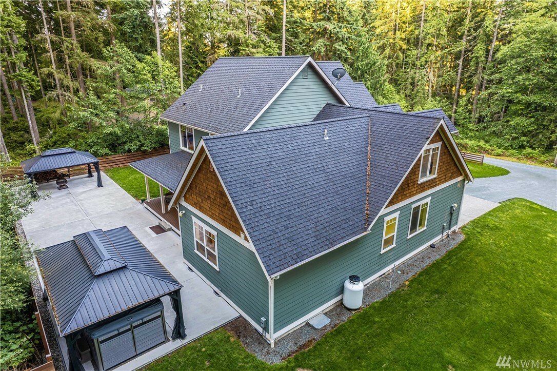 Property Photo:  4131 Redwood Dr  WA 98236 