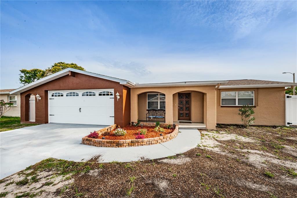 Property Photo:  3151 Coldwell Drive  FL 34691 