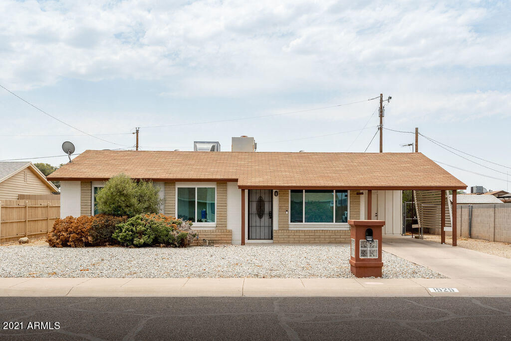 Property Photo: 1525 W Hartford Avenue AZ 85023
