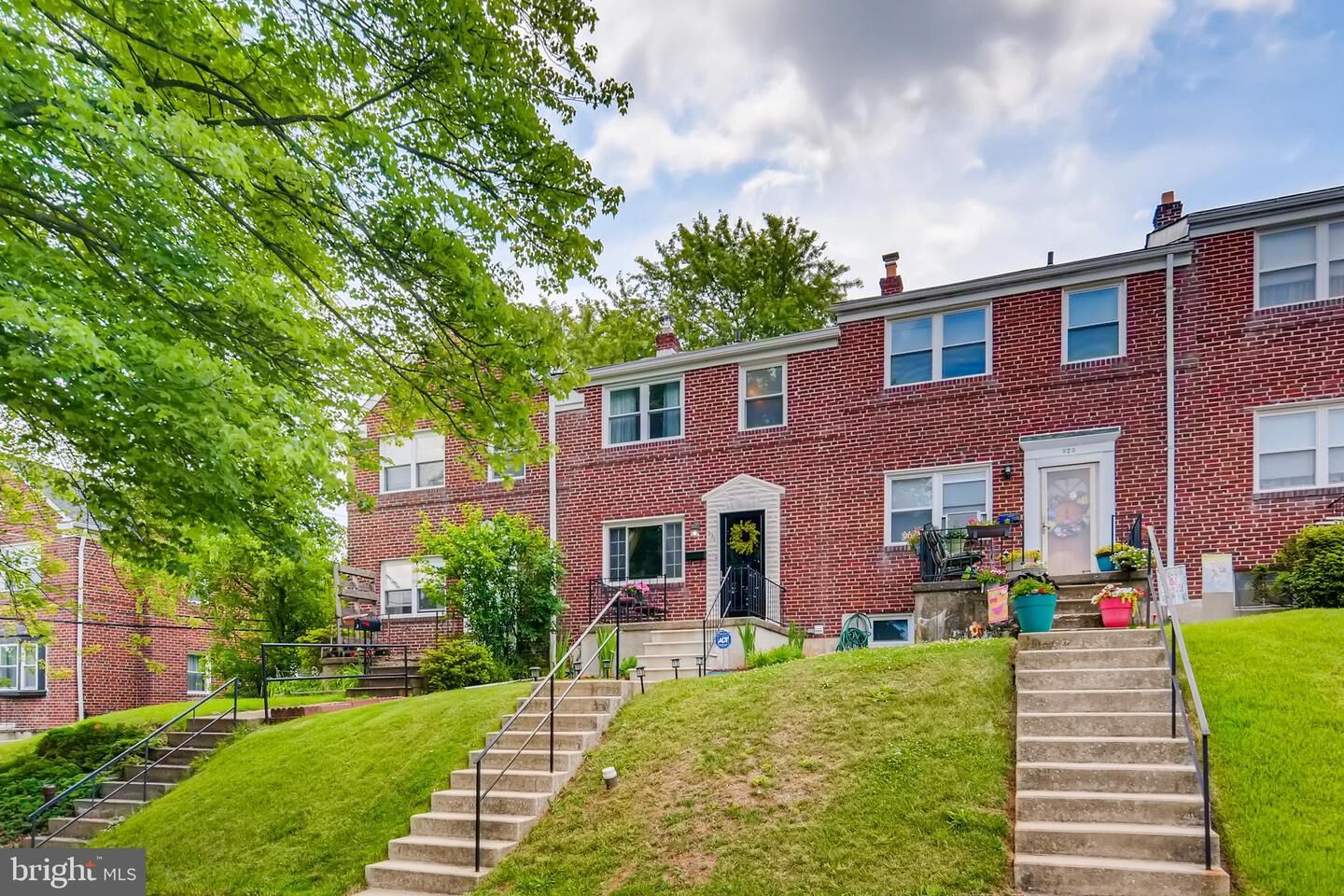 Property Photo:  931 Saint Agnes Lane  MD 21207 
