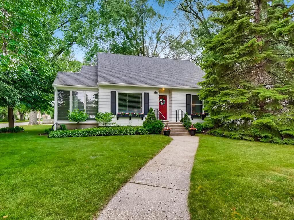 Property Photo: 4101 Yates Avenue N MN 55422