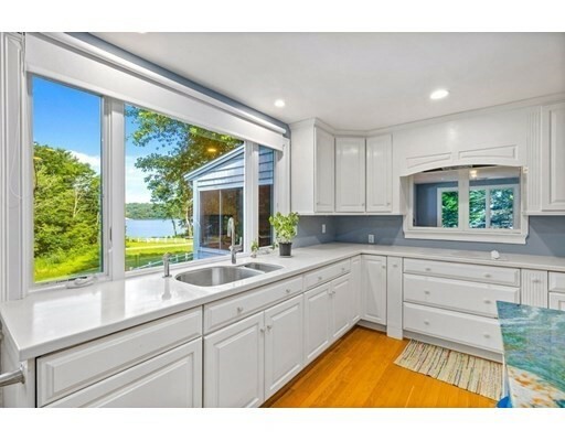 Property Photo: 439 King St MA 02025