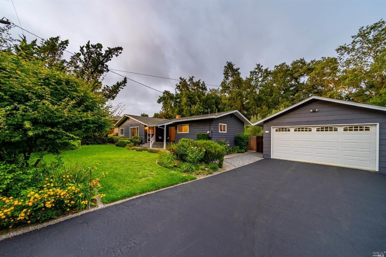 Property Photo: 117 E Shiloh Road CA 95403