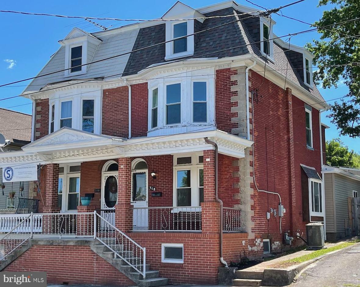 Property Photo:  518 N Hanover Street  PA 19464 