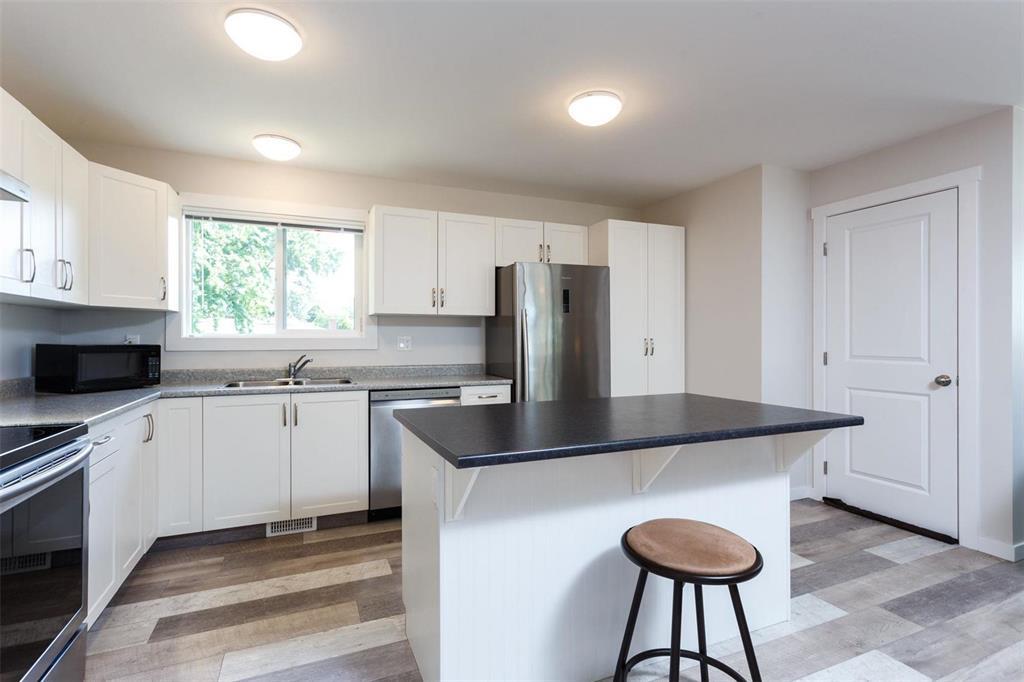 790 Hollydell Road  Kelowna BC V1X 1L5 photo