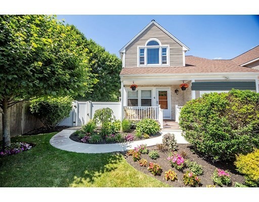 Property Photo: 6 Evergreen Cir 6 MA 02062