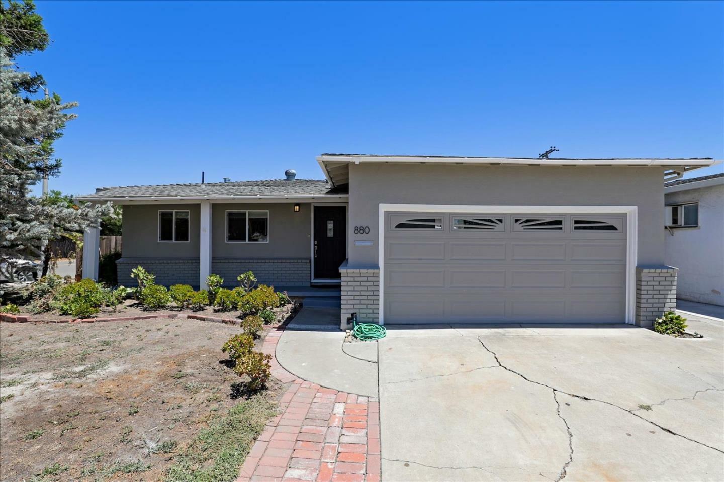 Property Photo:  880 San Mateo Court  CA 94085 