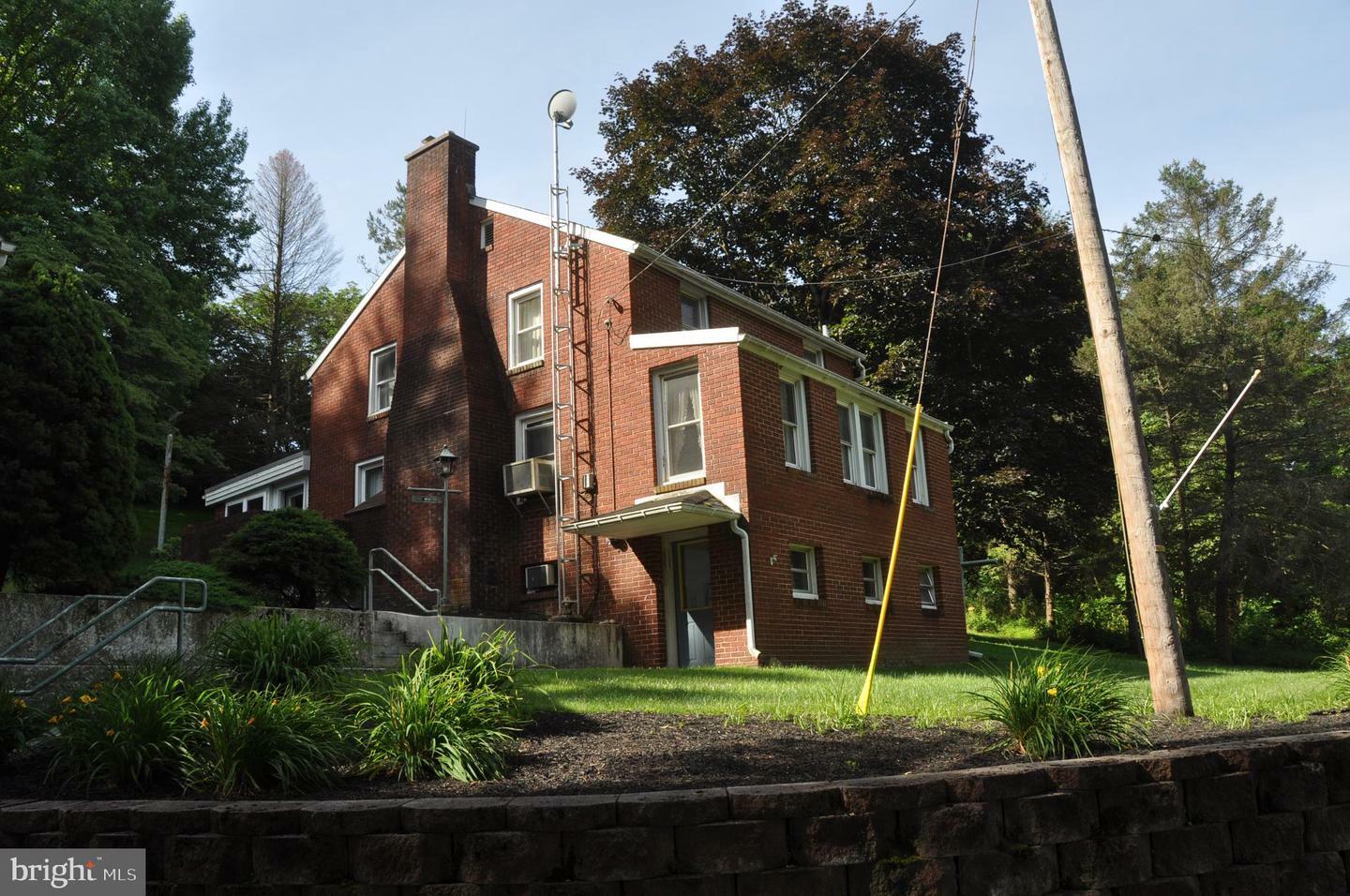 Property Photo: 275 Sparton Road PA 17403