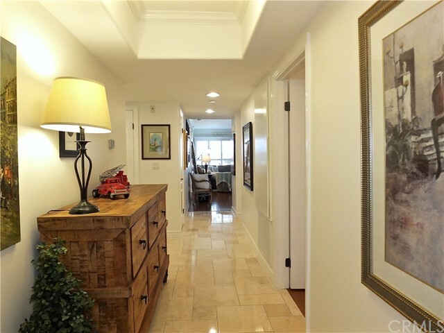 Property Photo: 1000 E Ocean Boulevard 202 CA 90802