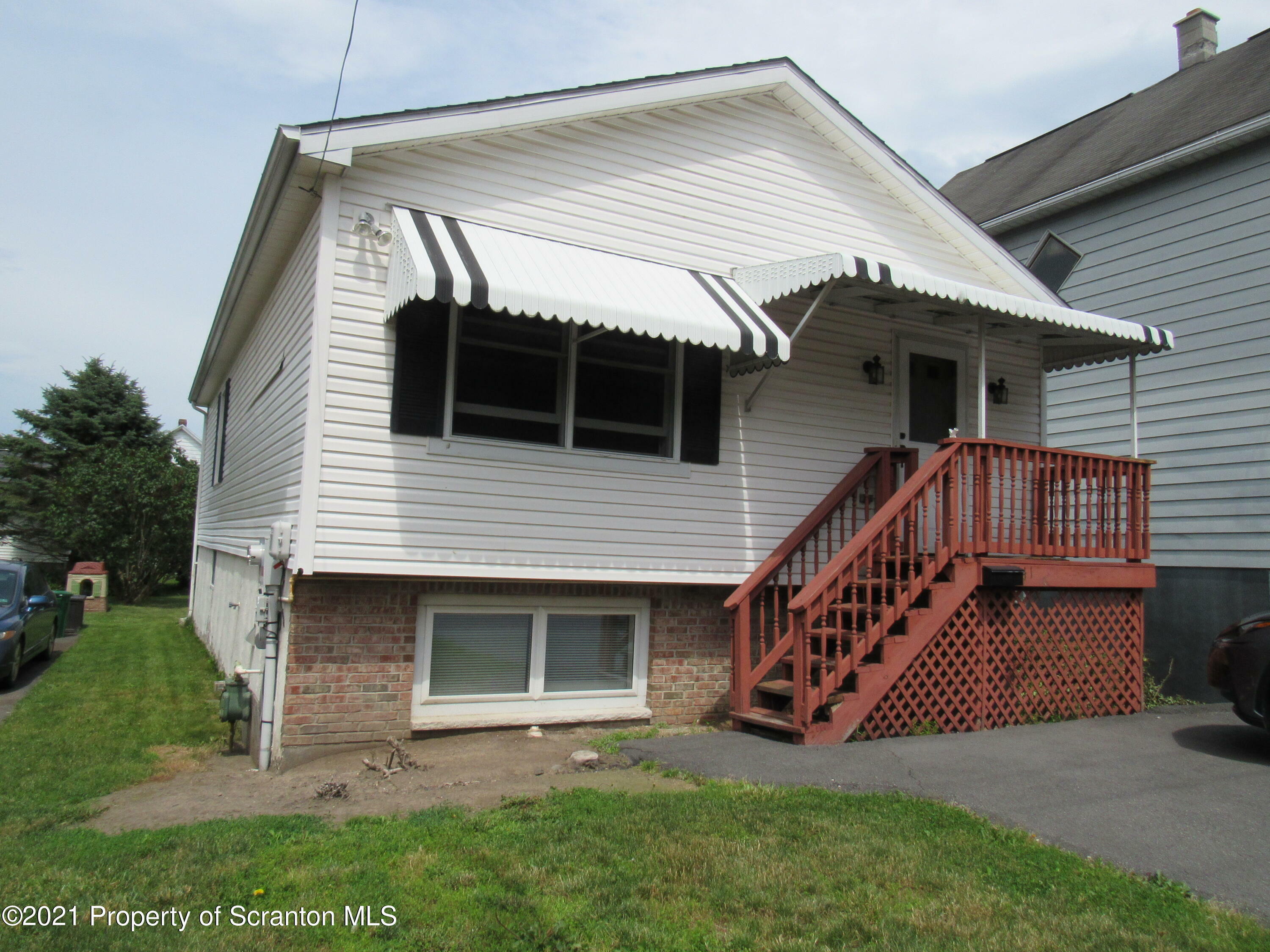 141 Hill Street  Jessup PA 18434 photo