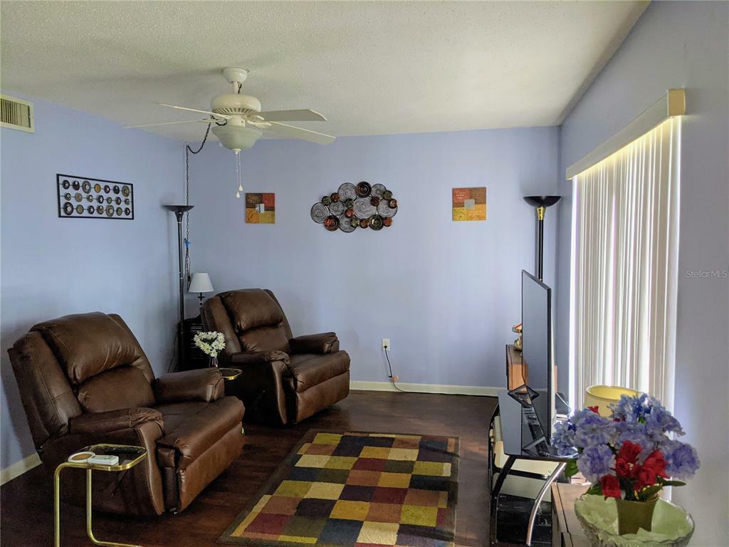 Property Photo:  10427 Azalea Park Drive N 4  FL 33782 