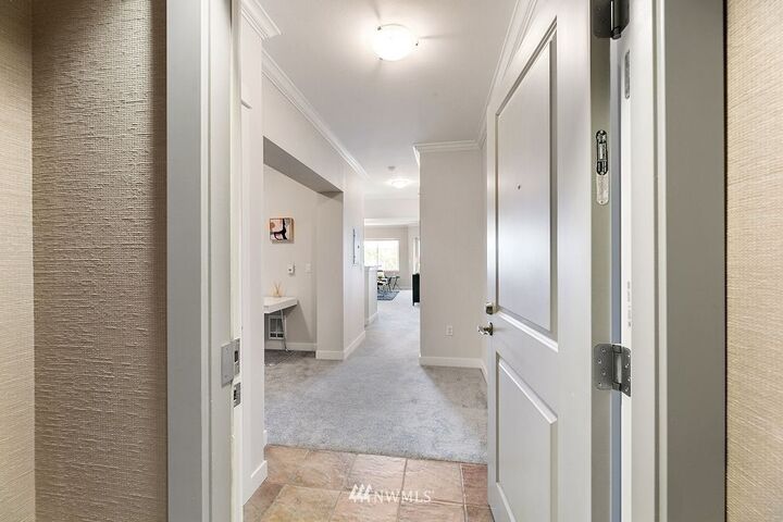 Property Photo:  1545 NW 57th Street 602  WA 98107 