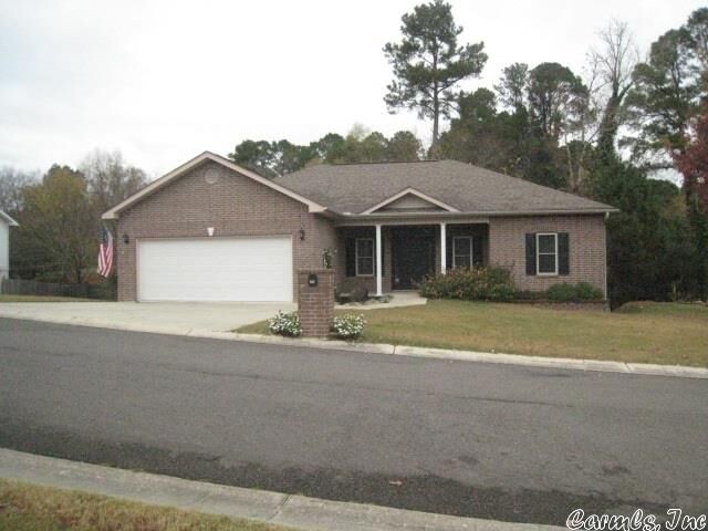 Property Photo: 107 Cobble Ridge Trail AR 71913-5852