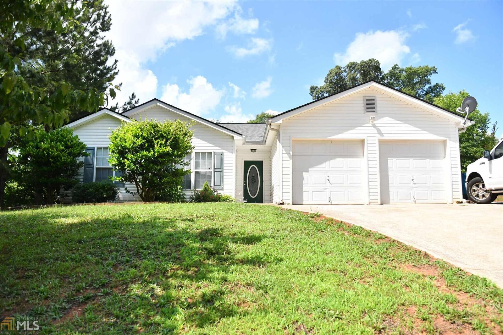 Property Photo: 741 Shankle Road GA 30529